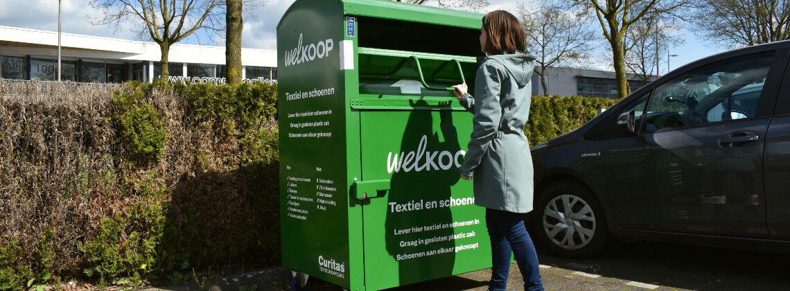 Lever je gebruikte textiel in bij Welkoop. Lever je gebruikte textiel in bij Welkoop.